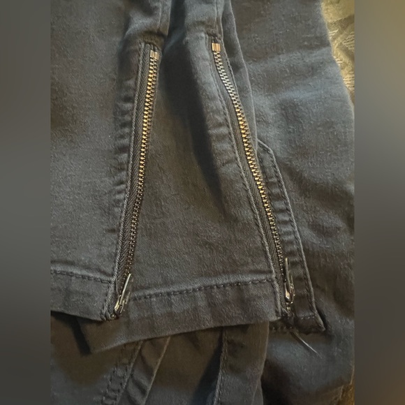 Knox Rose Ladies jeans - Picture 12 of 12